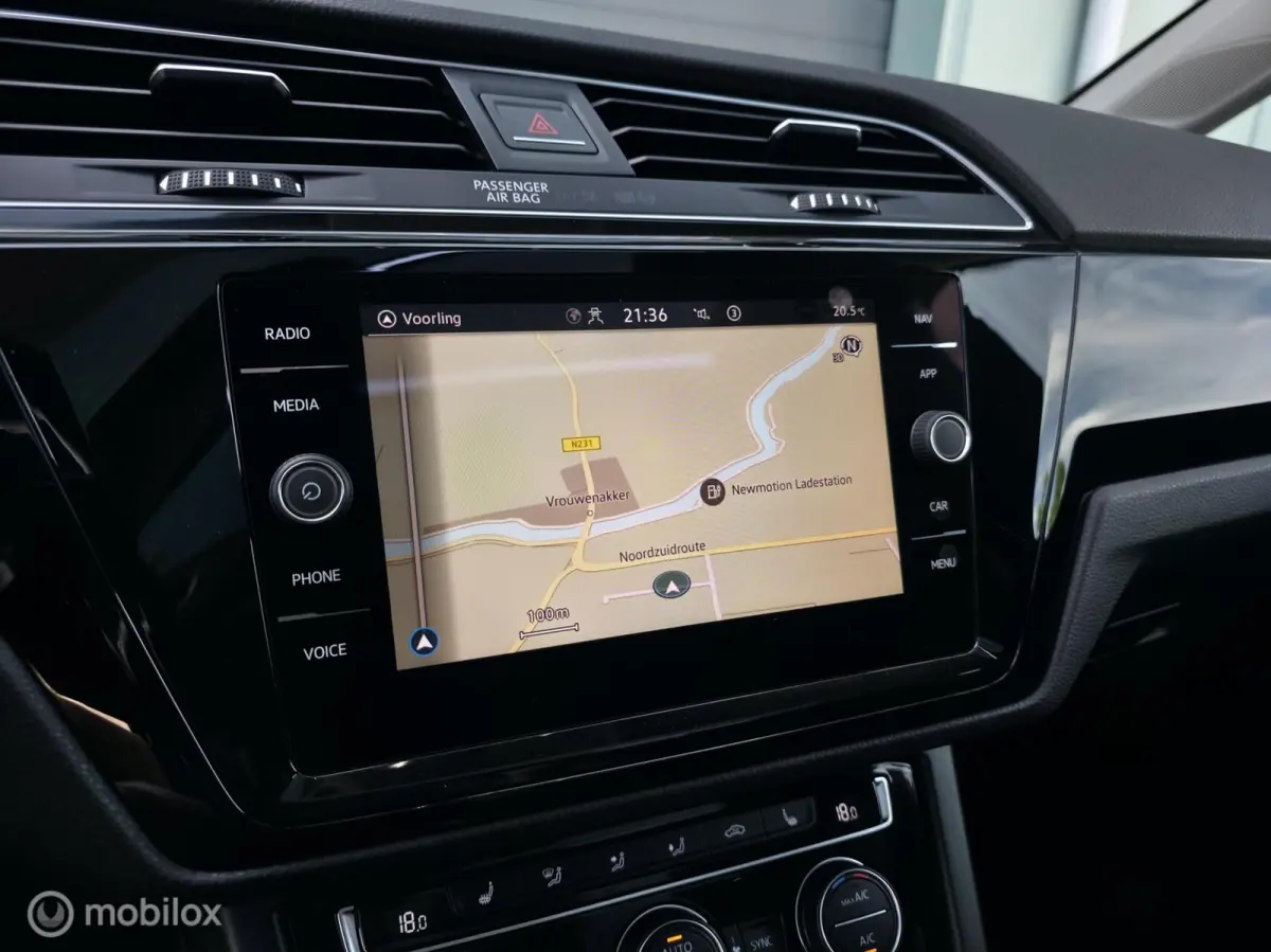 1.5 TSI R-Line / 5pers. / Pano / El. Trekh