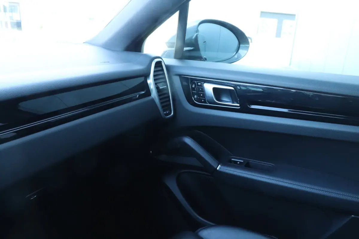 3.0 E-Hybrid | SportDesign| ACC | Bose | VOL!