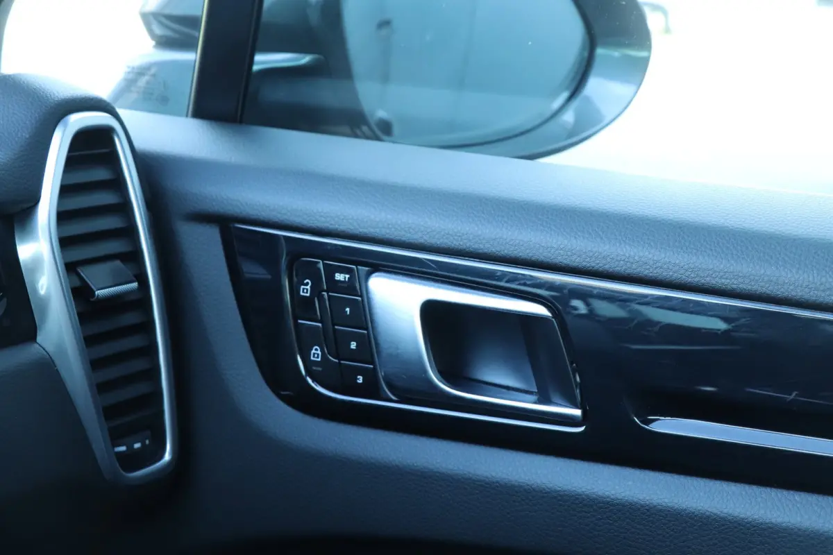 3.0 E-Hybrid | SportDesign| ACC | Bose | VOL!