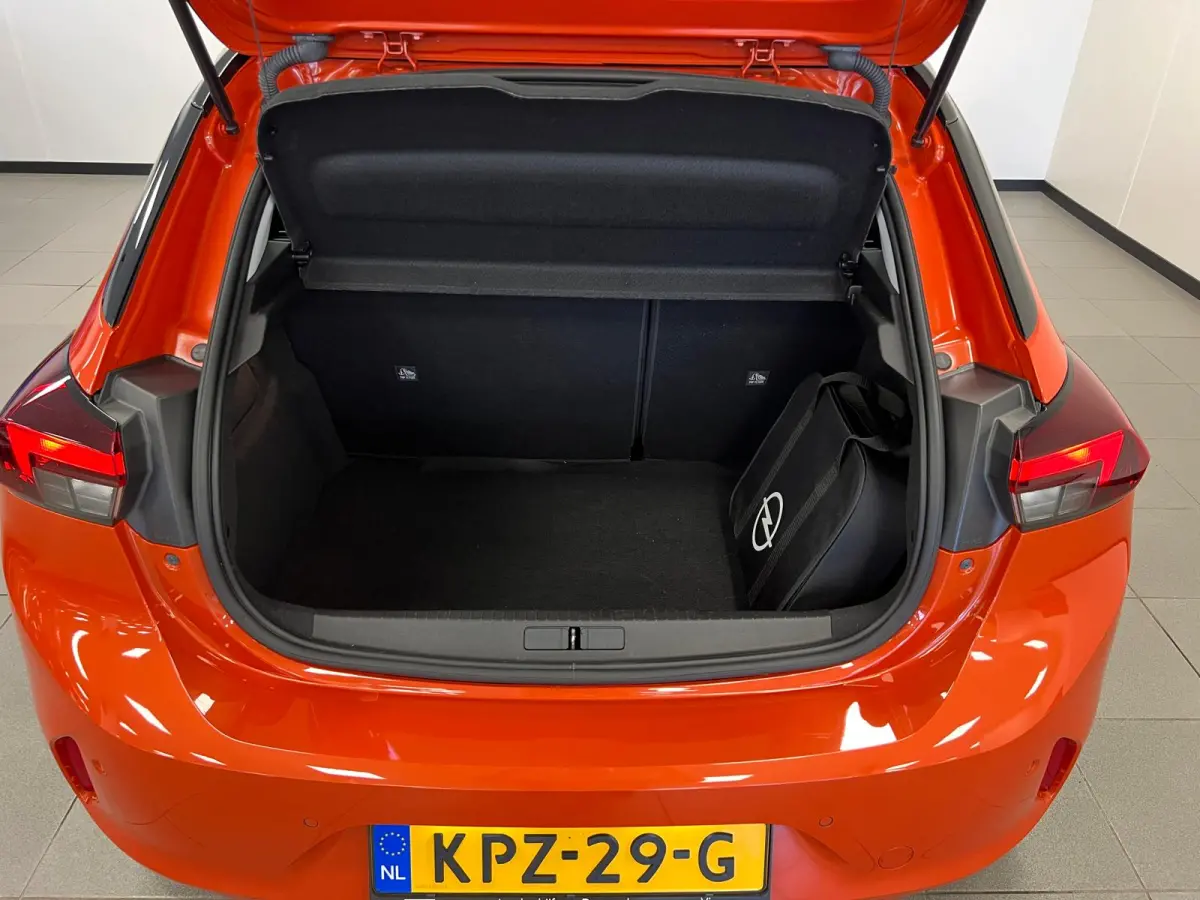Edition 50 kWh / Stoelverw. / Camera / Cruise.C / Carplay / SOH 100% /