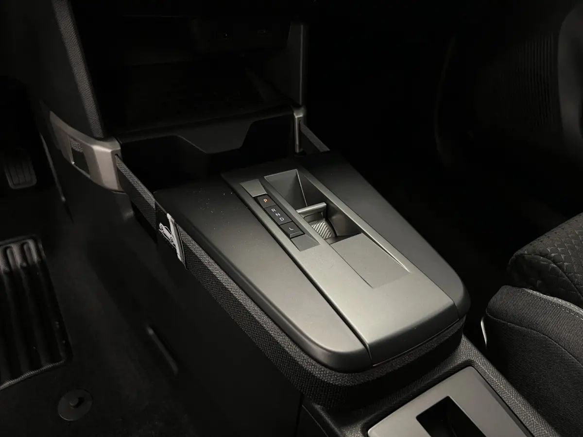 1.2 T HYBRID 145PK GS / 7-PERS. / KEYLESS / NAVI / STOEL-STUURVERW. /