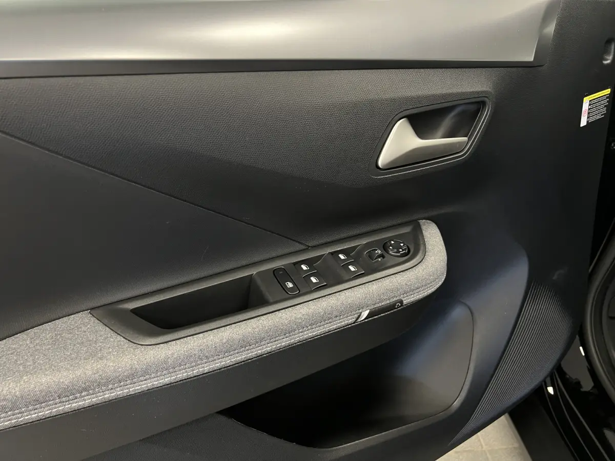 1.2 T HYBRID 145PK GS / 7-PERS. / KEYLESS / NAVI / STOEL-STUURVERW. /
