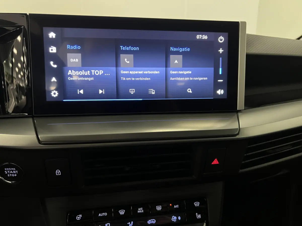 1.2 T HYBRID 145PK GS / 7-PERS. / KEYLESS / NAVI / STOEL-STUURVERW. /