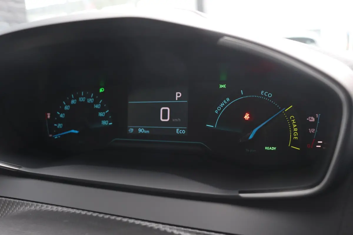 EV Business 51 kWh 156PK / Voorraad voordeel