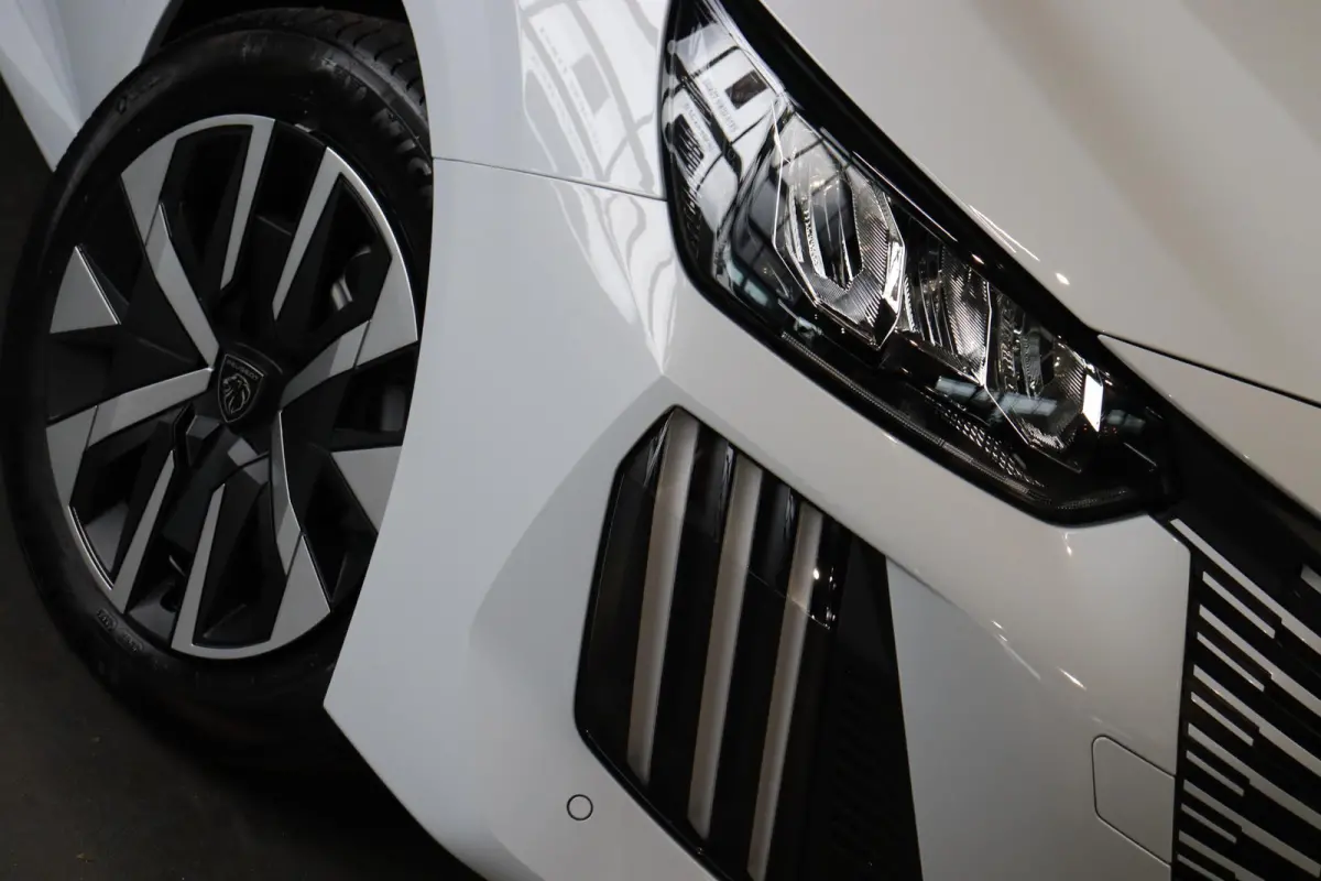 EV Business 51 kWh 156PK / Voorraad voordeel