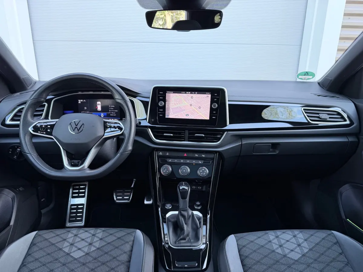 1.5 TSI 3xR-Line Pano/Keyless/Camera