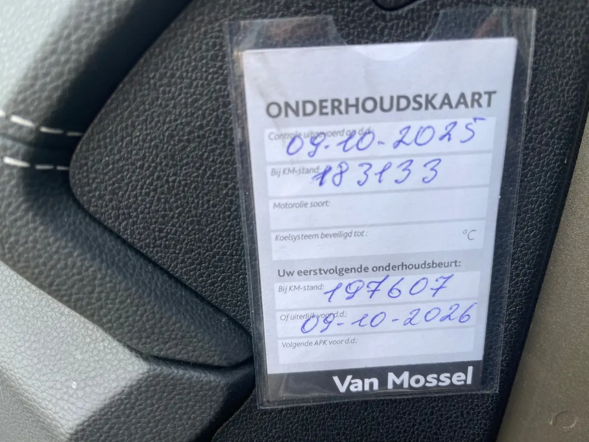 1.2 TCe Intens/Dealer-onderhouden/Camera/Navi/Cruise-c/Climate-c/Trekaak/kylles/Park Assist