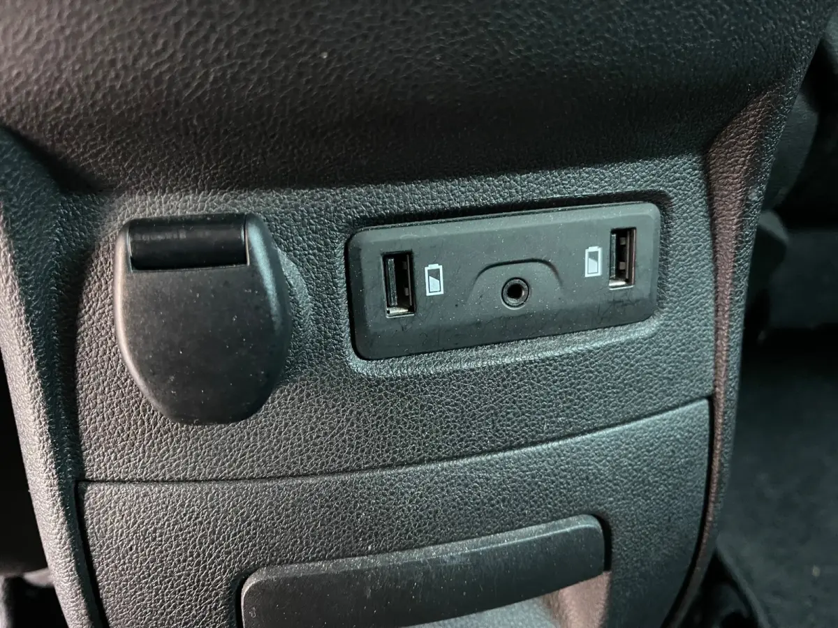 1.2 TCe Intens/Dealer-onderhouden/Camera/Navi/Cruise-c/Climate-c/Trekaak/kylles/Park Assist