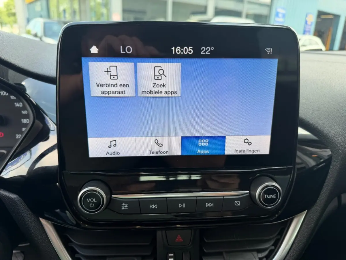 1.0 ECOB.HYBRIDE TITANIUM NAVI AIRCO PDC