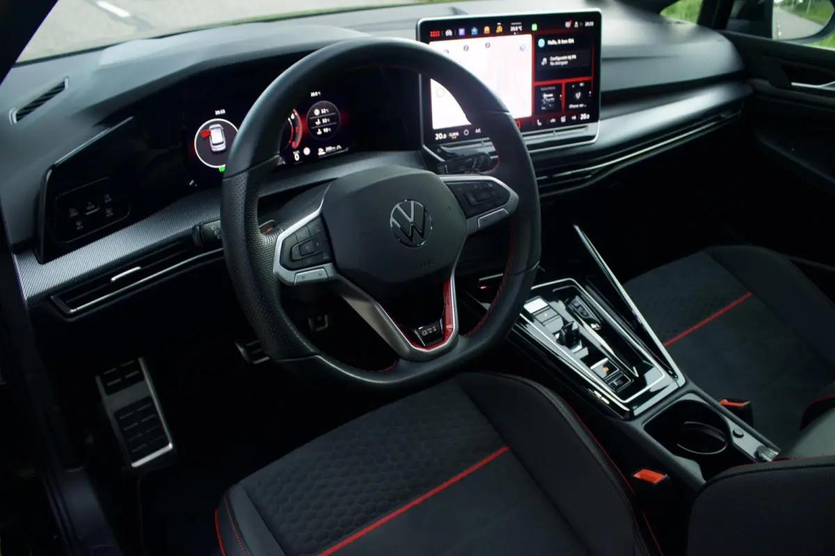 Volkswagen Golf 8.5 GTI Clubsport | Blackstyle - HUD - 1 Eig