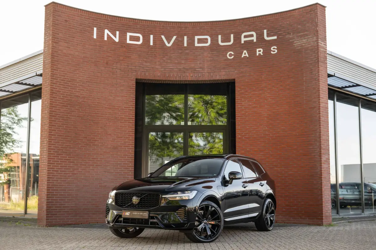 2.0 T6 AWD Black Edition Pano 360° Trekhaak H/K