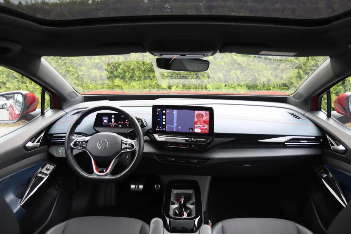GTX 4Motion 77 kWh 300 Pk HUD 🖥️ | 360° 📸 | PANO ☀️ | MATRIX IQ.LIGHT 💡 | ACC 🚗 | CARPLAY 📱|1e eigenaar