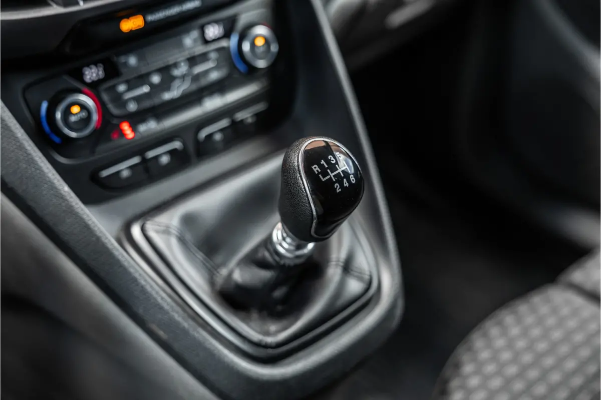 1.0 Ecoboost L2 | Marge | BTW & BPM Vrij | CarPlay | Camera | Navigatie | Stoelverwarming | DAB | 3-Zitter | Trekhaak | Nieuwe APK