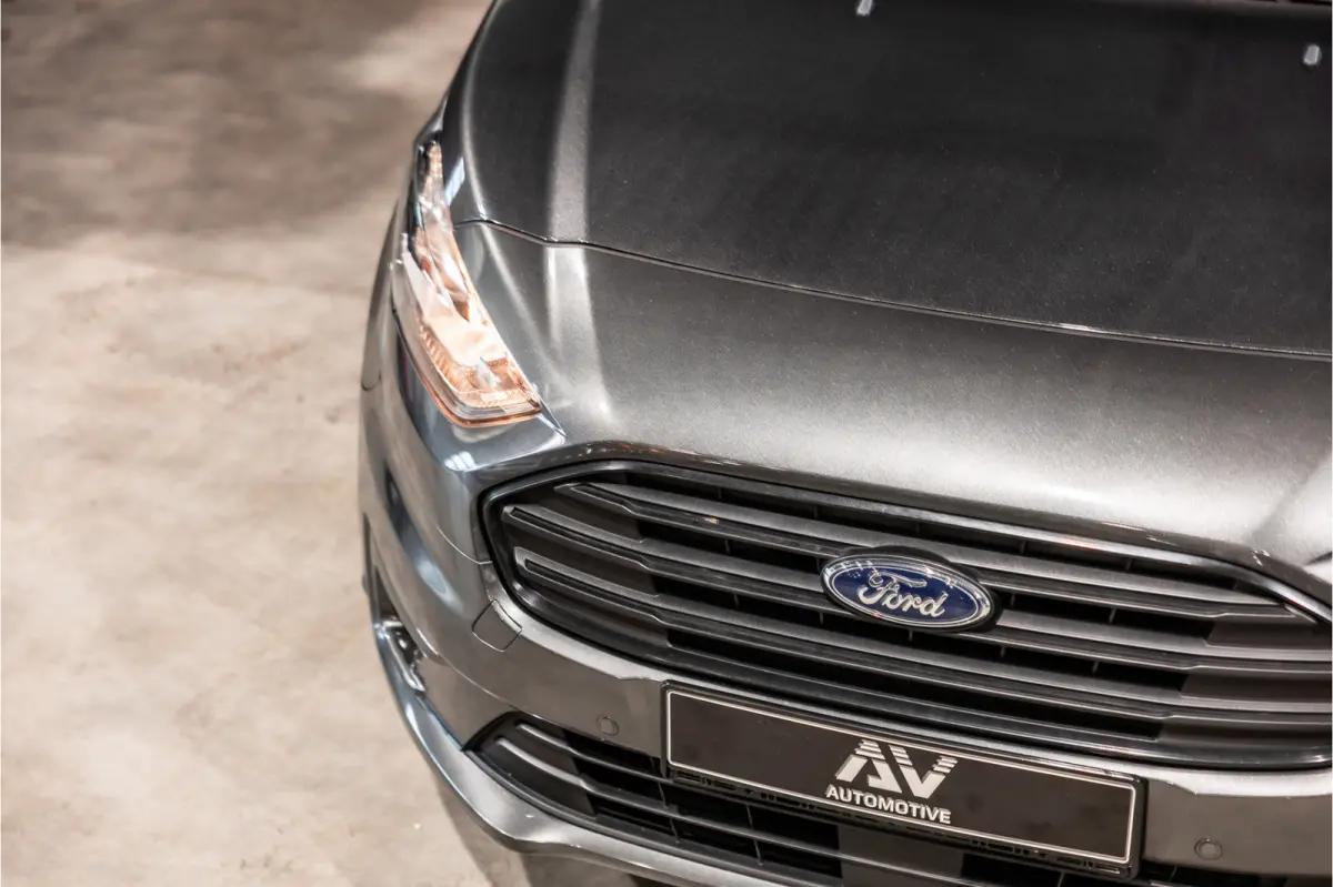 1.0 Ecoboost L2 | Marge | BTW & BPM Vrij | CarPlay | Camera | Navigatie | Stoelverwarming | DAB | 3-Zitter | Trekhaak | Nieuwe APK