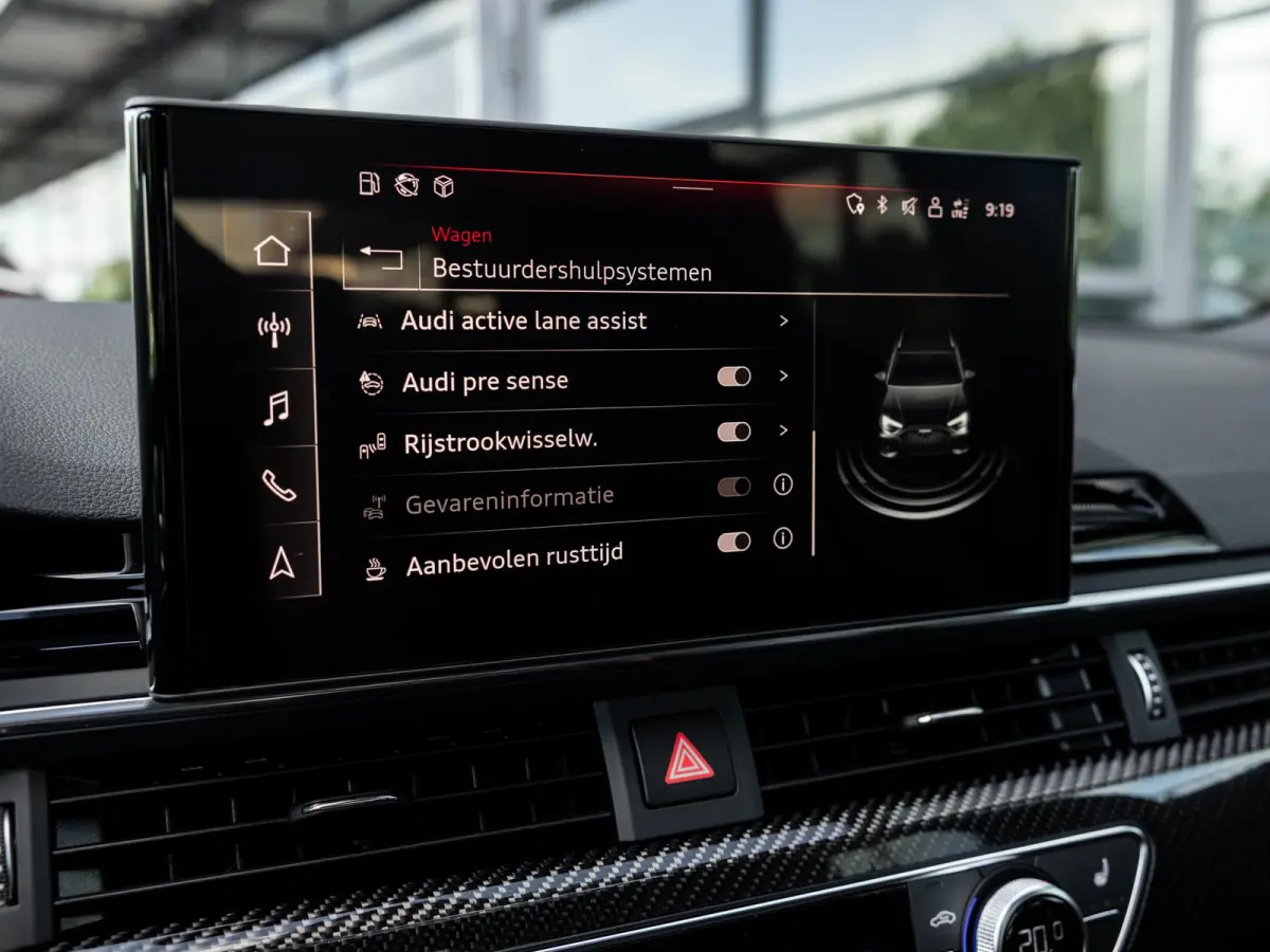 2.9 TFSI RS 4 quattro competition plus kuipstoelen | BANG & OLUFSEN | 280 KM/U | PANORAMA/SCHUIF-KANTEDAK | NARDOGRIJS | ADAPTIVE CRUISE CONTROL | CARBON INTERIEUR | KEYLESS ENTRY |
