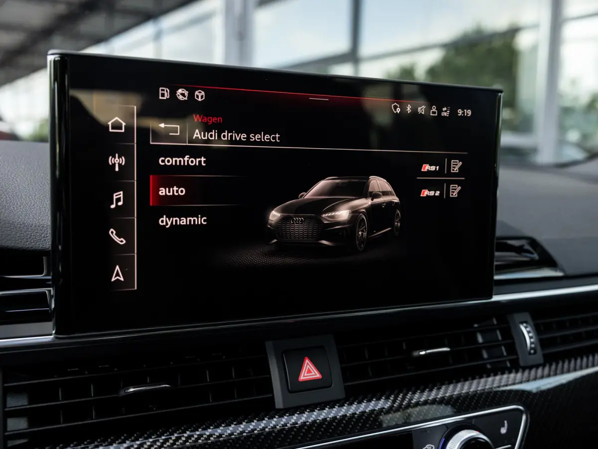 2.9 TFSI RS 4 quattro competition plus kuipstoelen | BANG & OLUFSEN | 280 KM/U | PANORAMA/SCHUIF-KANTEDAK | NARDOGRIJS | ADAPTIVE CRUISE CONTROL | CARBON INTERIEUR | KEYLESS ENTRY |