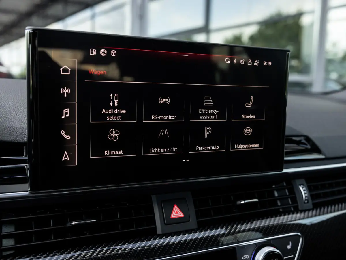 2.9 TFSI RS 4 quattro competition plus kuipstoelen | BANG & OLUFSEN | 280 KM/U | PANORAMA/SCHUIF-KANTEDAK | NARDOGRIJS | ADAPTIVE CRUISE CONTROL | CARBON INTERIEUR | KEYLESS ENTRY |