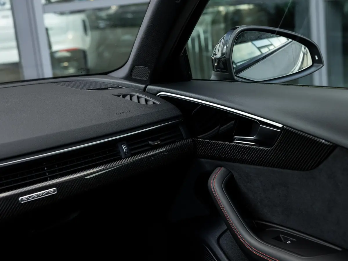 2.9 TFSI RS 4 quattro competition plus kuipstoelen | BANG & OLUFSEN | 280 KM/U | PANORAMA/SCHUIF-KANTEDAK | NARDOGRIJS | ADAPTIVE CRUISE CONTROL | CARBON INTERIEUR | KEYLESS ENTRY |