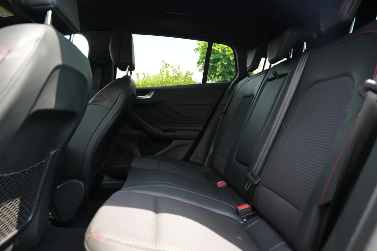 1.5 EcoBoost ST Line Business Stoel Stuur verwarming