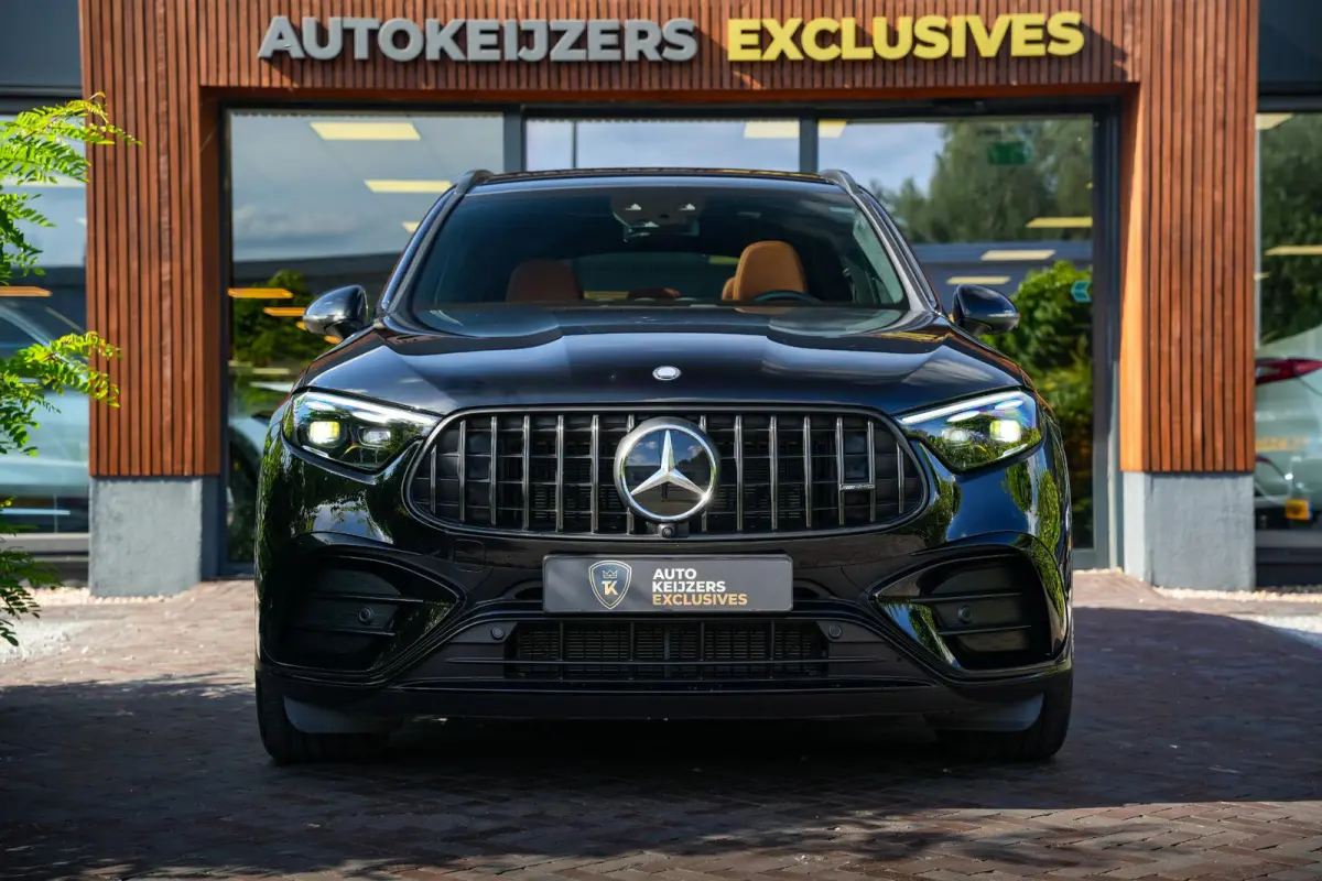 GLC 63 S AMG Burmester Memory AMG Track Pace Performance Panoramadak 360 Camera HUD