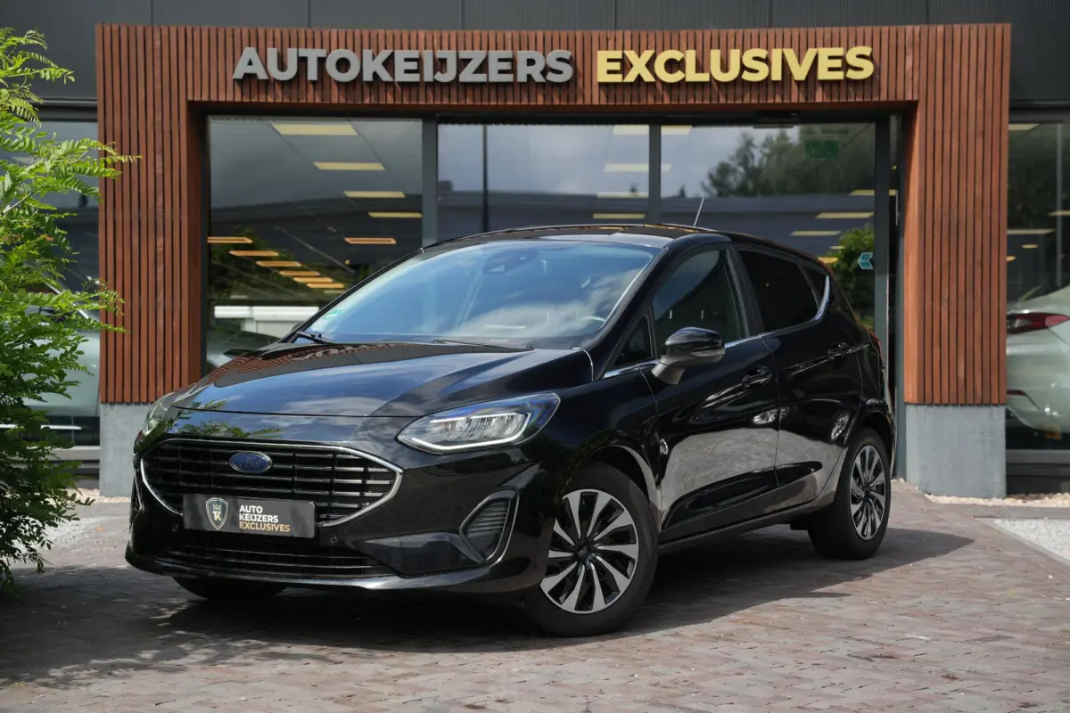 1.0 EcoBoost Hybrid Titanium