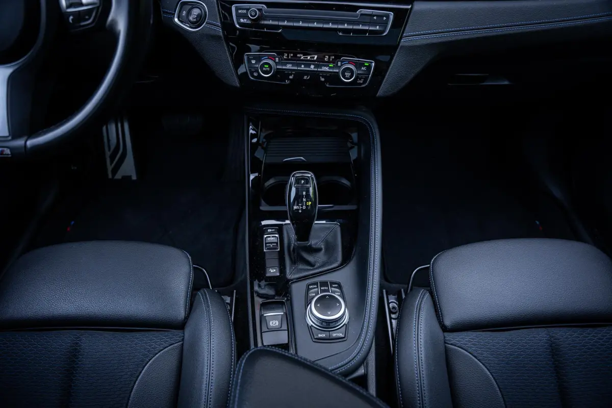 xDrive20i 192pk M-Sport Pano-dak|Camera|Elek-A.klep|Sportstoelen|Sfeerverlichting