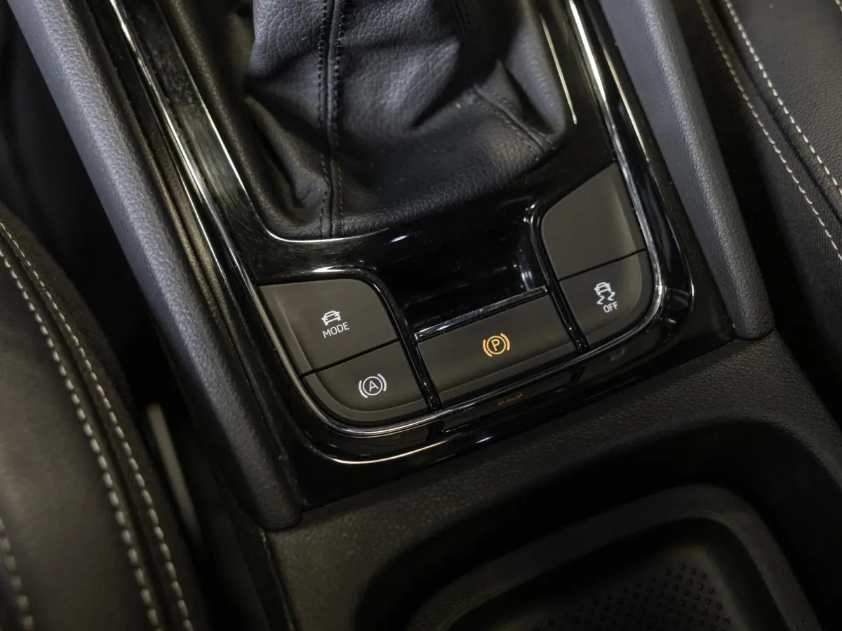 1.5 TSI Sportline Business / 150pk / Trekhaak / Panorama dak / Achteruitrij camera /