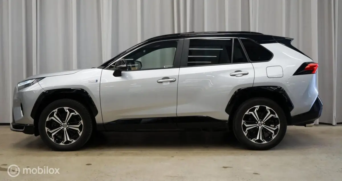 2.5 Plug-in Hybrid AWD Style, Pano, trekhaak