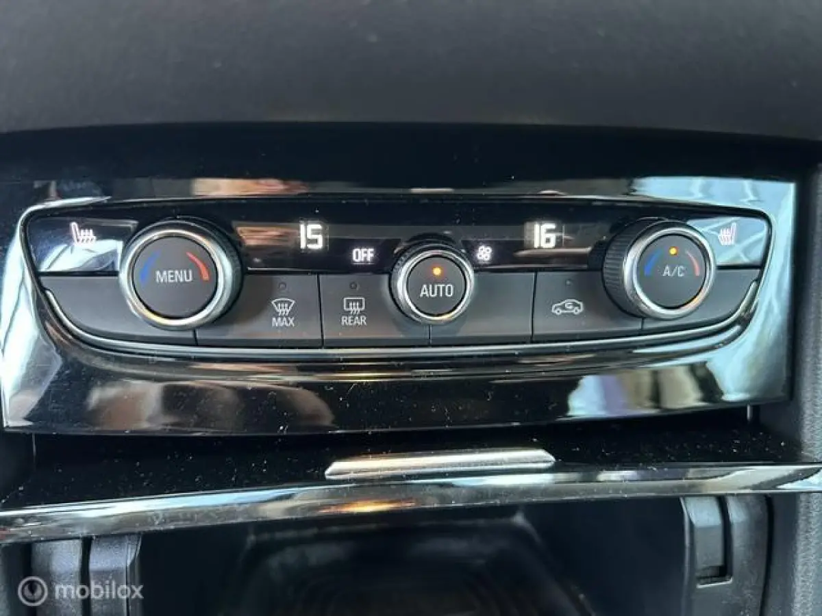 1.2 Turbo Innovation * NAVIGATIE * AIRCO