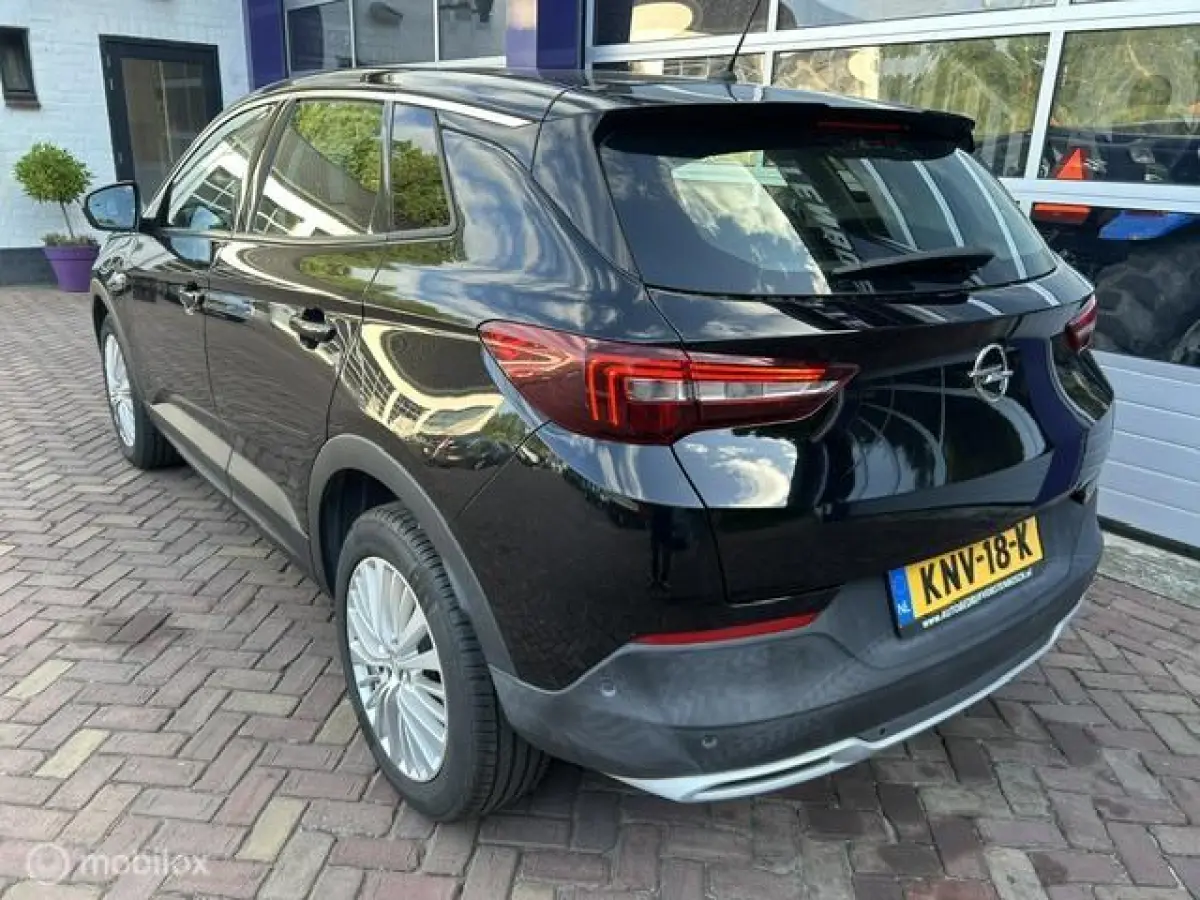 1.2 Turbo Innovation * NAVIGATIE * AIRCO