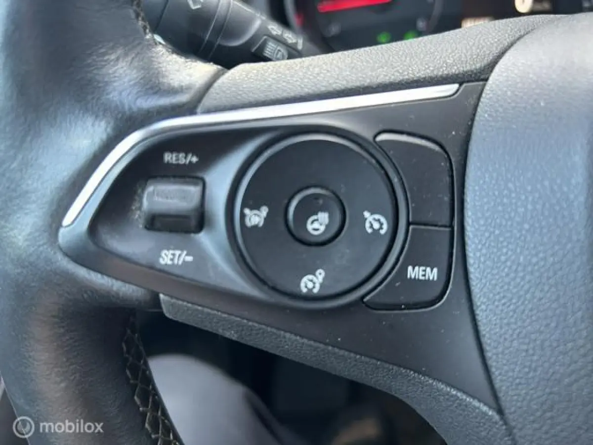 1.2 Turbo Innovation * NAVIGATIE * AIRCO