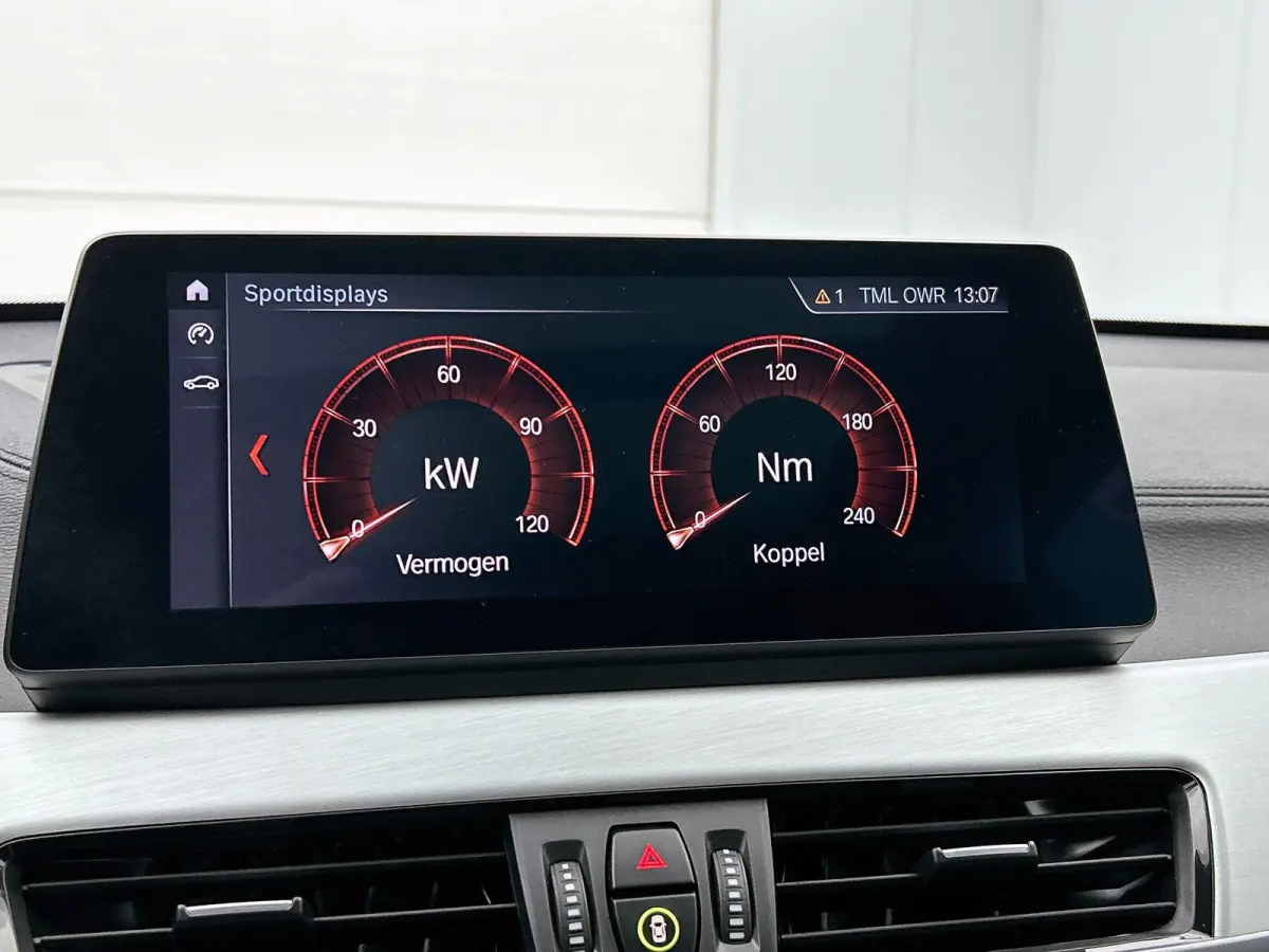 sDrive18i Executive Edition | M-SPORT | PANORAMADAK | STOELVERWARMING | ELEKTRISCHE KOFFERKLEP | HEAD UP | CRUISE CONTROL | CLIMATE CONTROL |