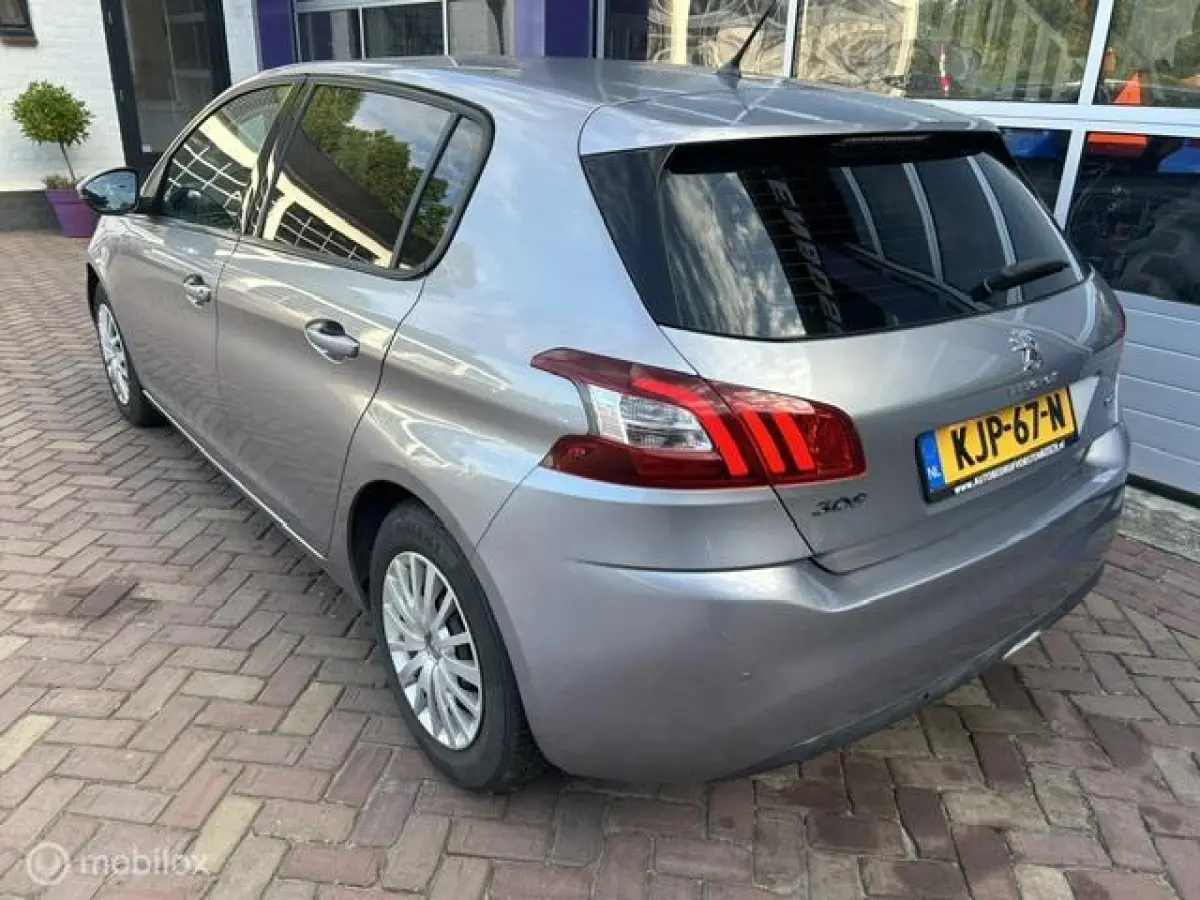 1.2 Active * AIRCO * LM VELGEN * CRUISE CONTROL