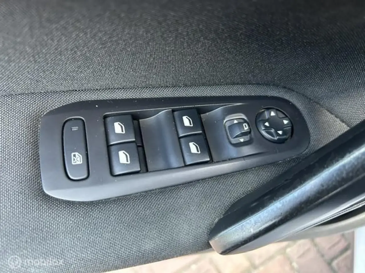 1.2 Active * AIRCO * LM VELGEN * CRUISE CONTROL