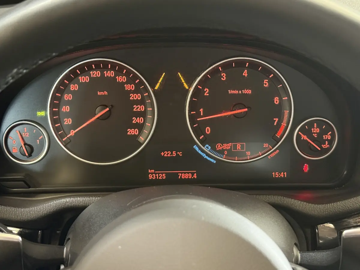 xDrive20i Centennial High Executive | M-Sport | Panoramadak | Camera