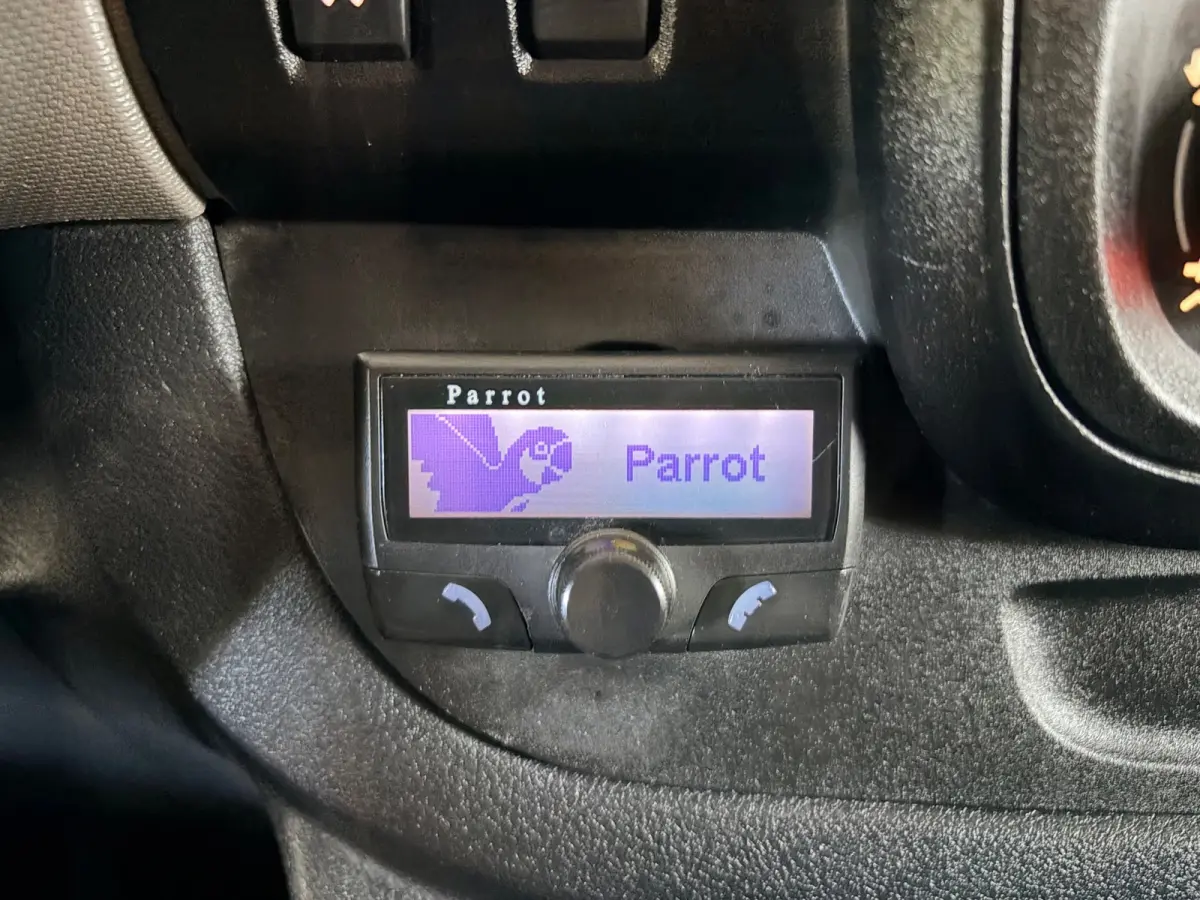 Servicewagen 1.6 dCi euro6 T27 L1H1 Comfort Bott inrichting Victron v230 Standkachel Trekhaak RIJKLAARPRIJS!