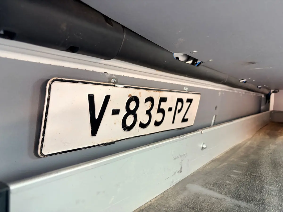 Servicewagen 1.6 dCi euro6 T27 L1H1 Comfort Bott inrichting Victron v230 Standkachel Trekhaak RIJKLAARPRIJS!
