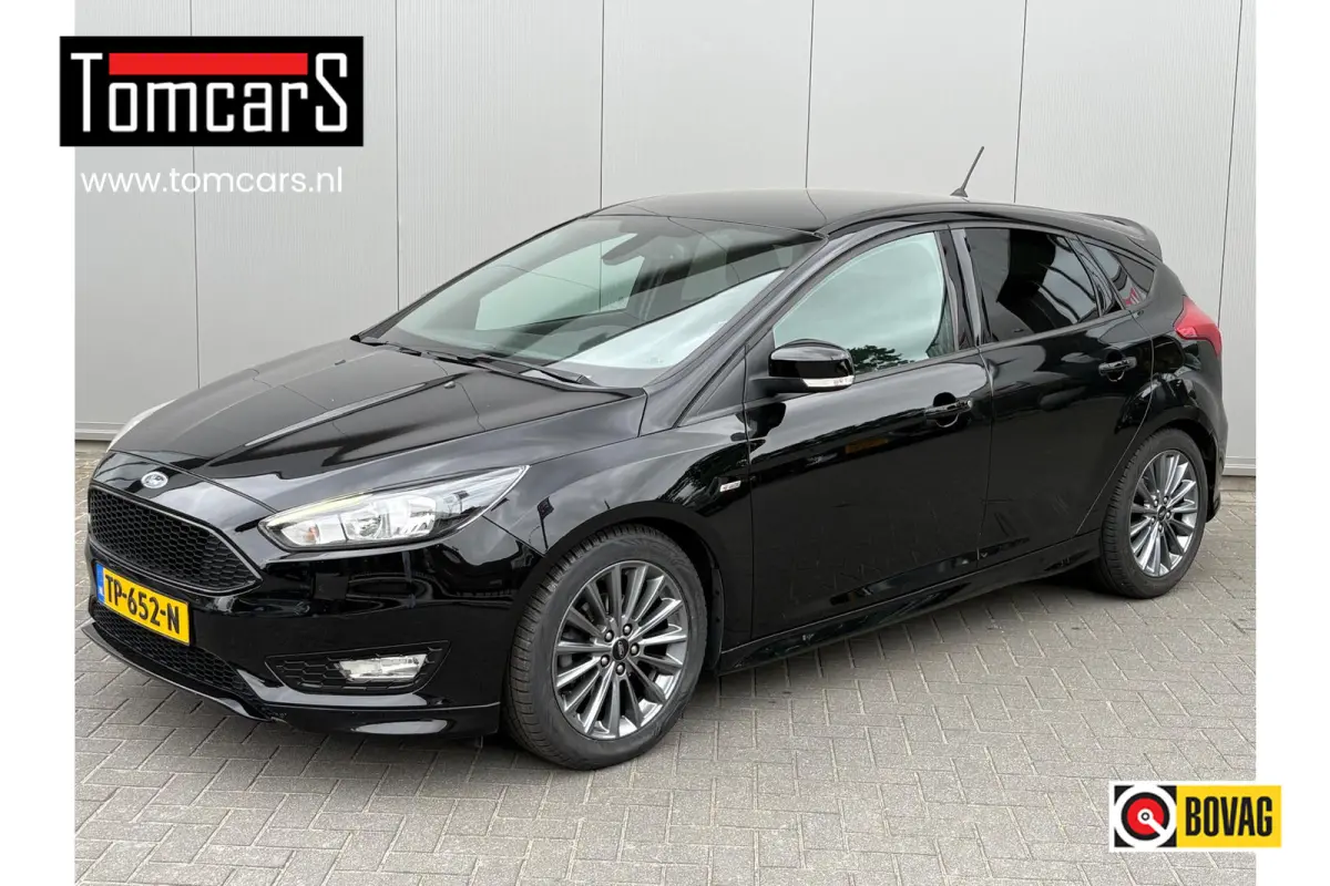 125PK EcoB. ST-Line Trekhaak/Camera/Carplay-android/Navigatie/Cruise-control