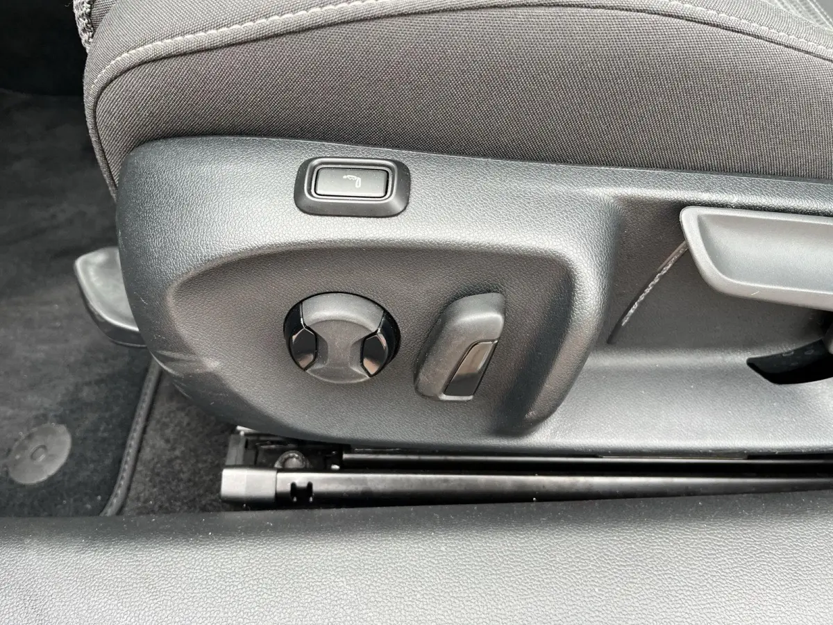1.5 TSI PHEV Selection | 204PK | Trekhaak | A.camera | Clima |