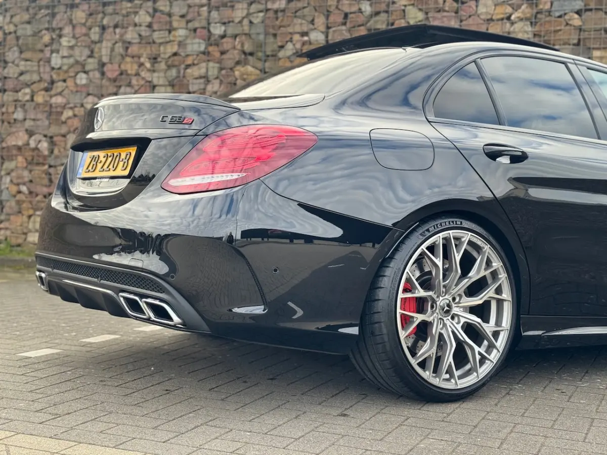 AMG 63 S