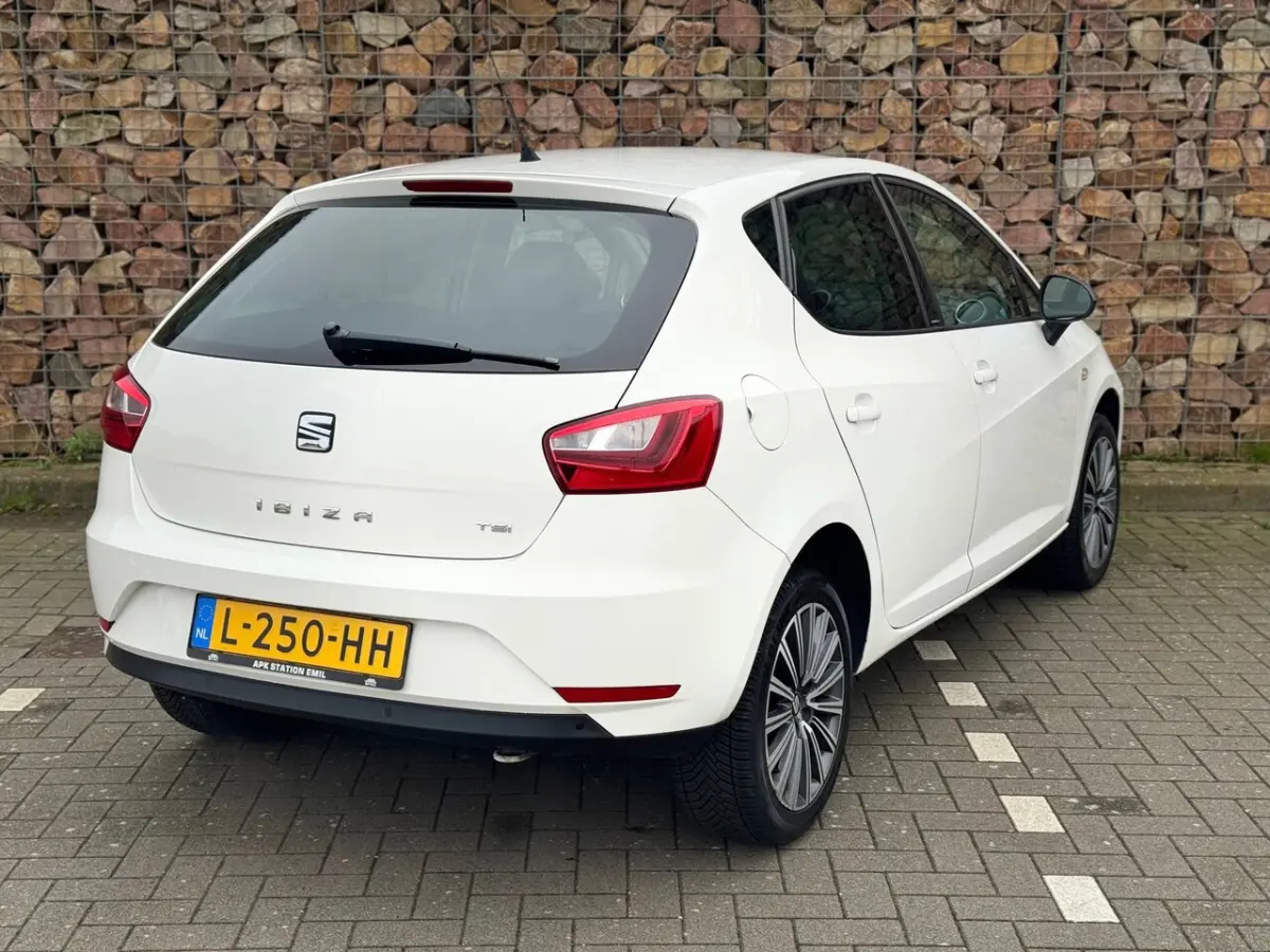 1.0 EcoTSI FR Connect