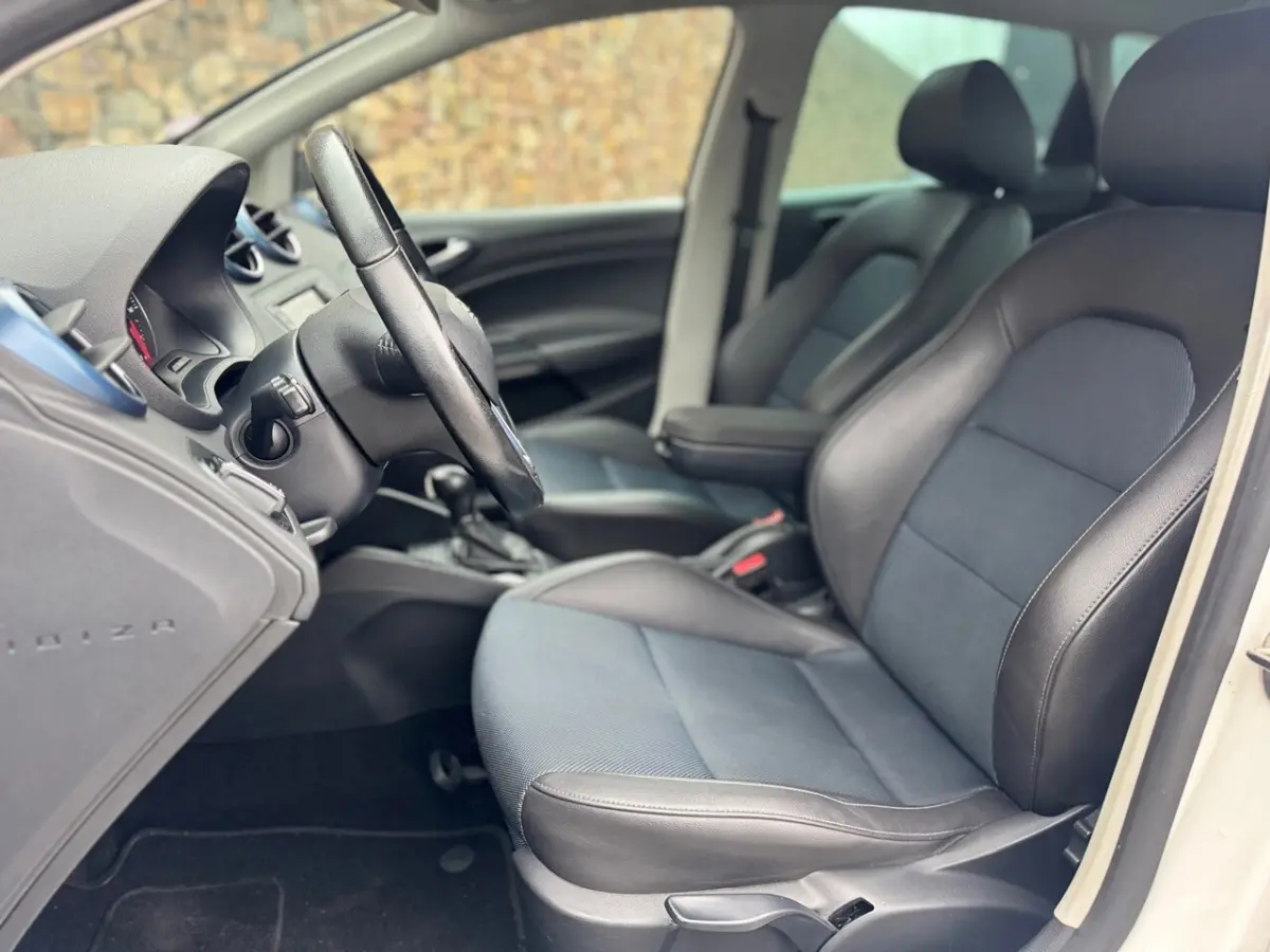 1.0 EcoTSI FR Connect