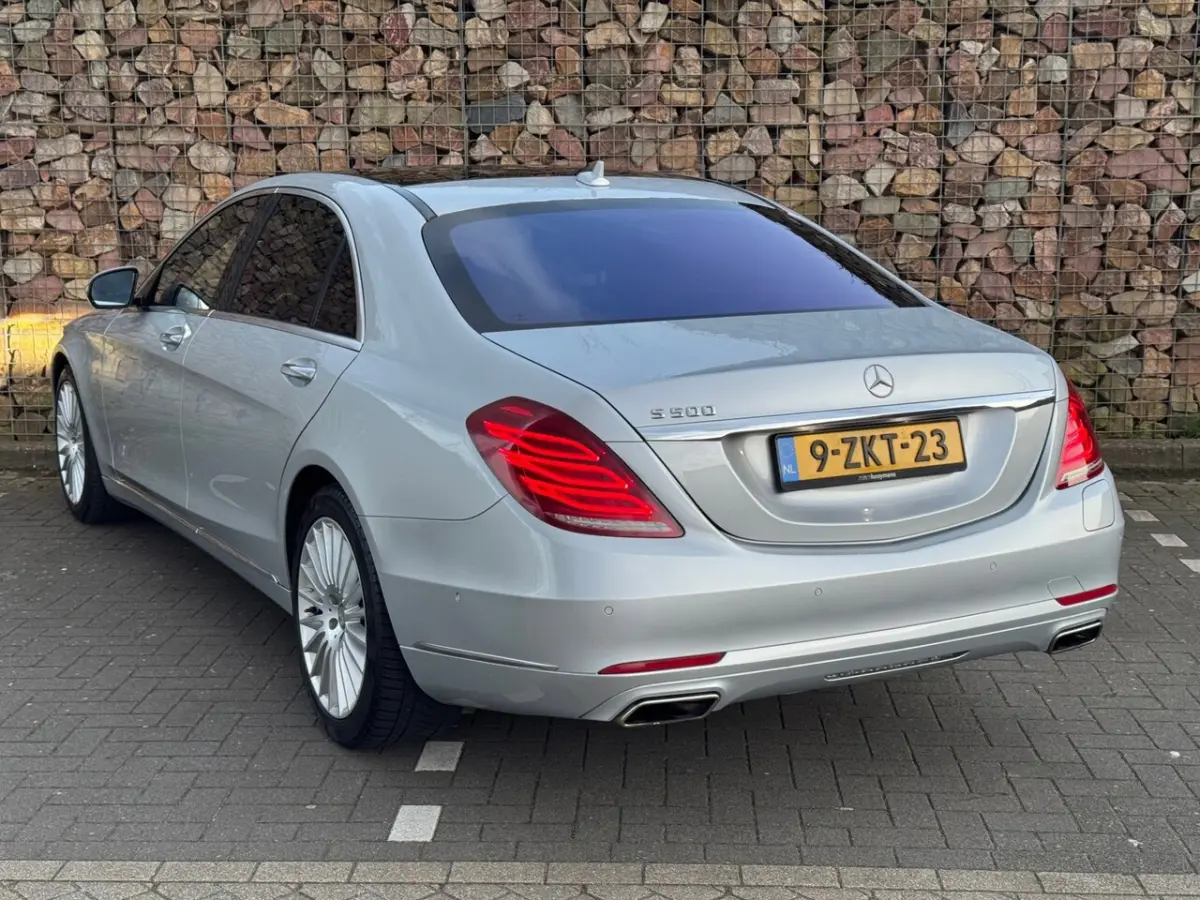 500 PLUG-IN HYBRID Lang