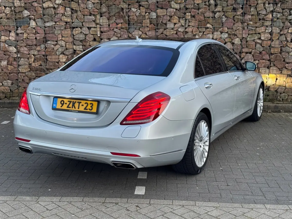 500 PLUG-IN HYBRID Lang