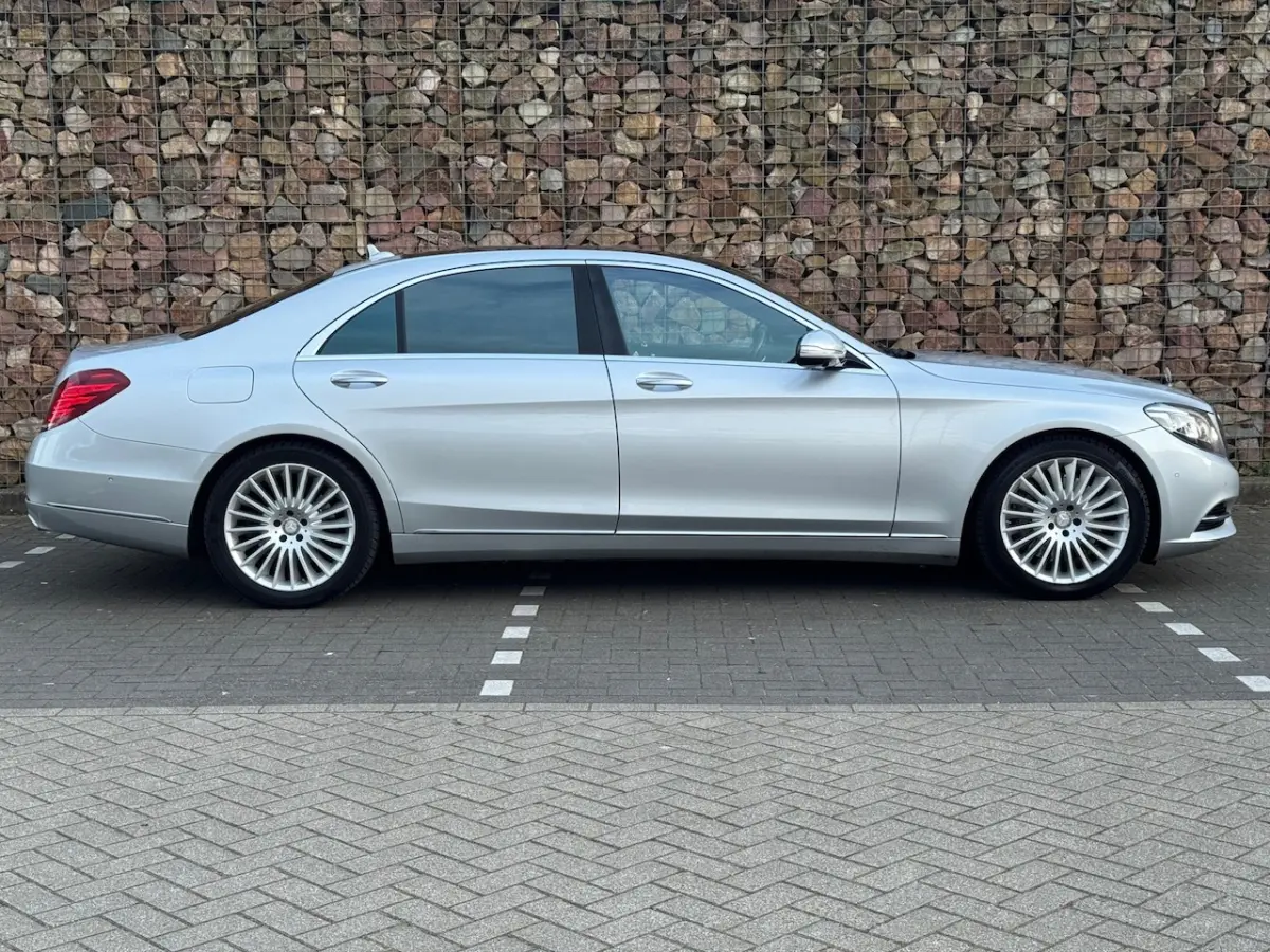 500 PLUG-IN HYBRID Lang