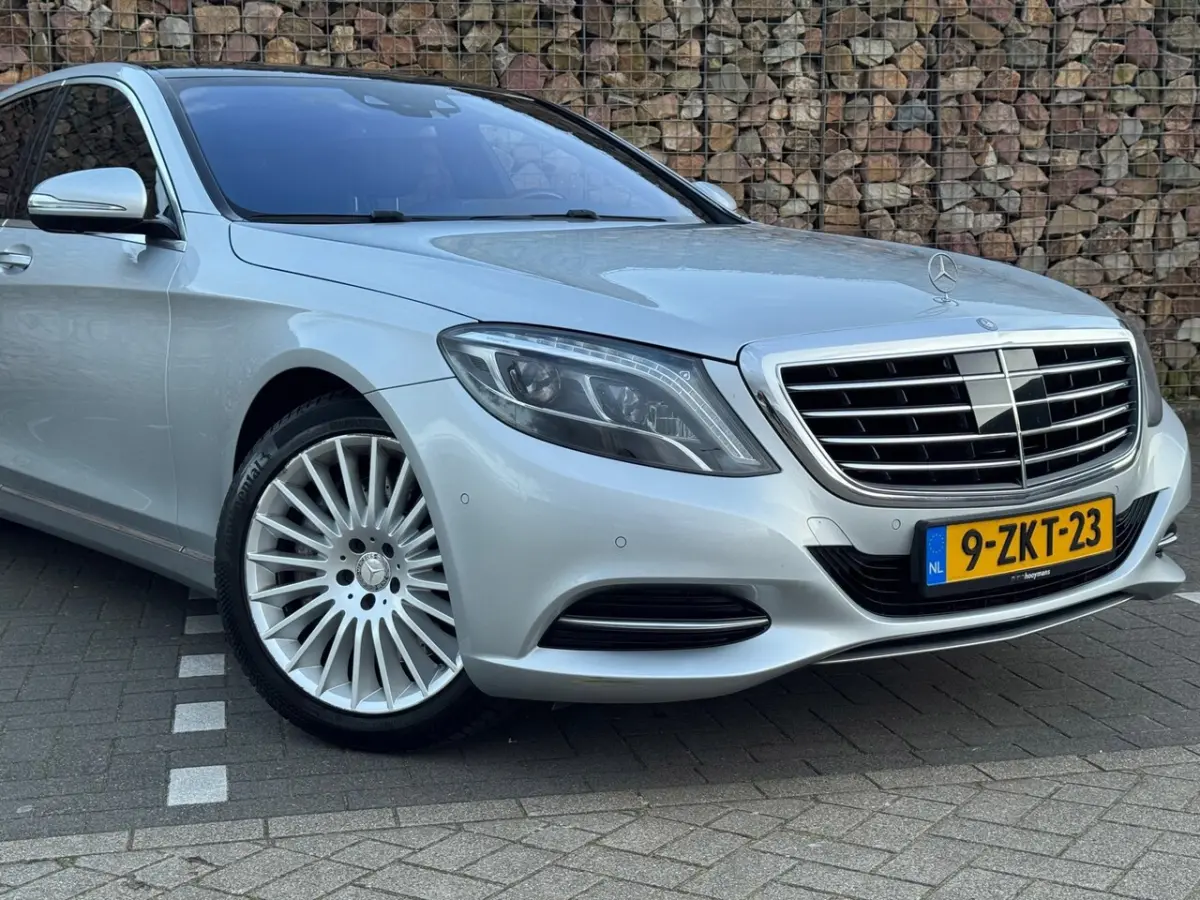500 PLUG-IN HYBRID Lang