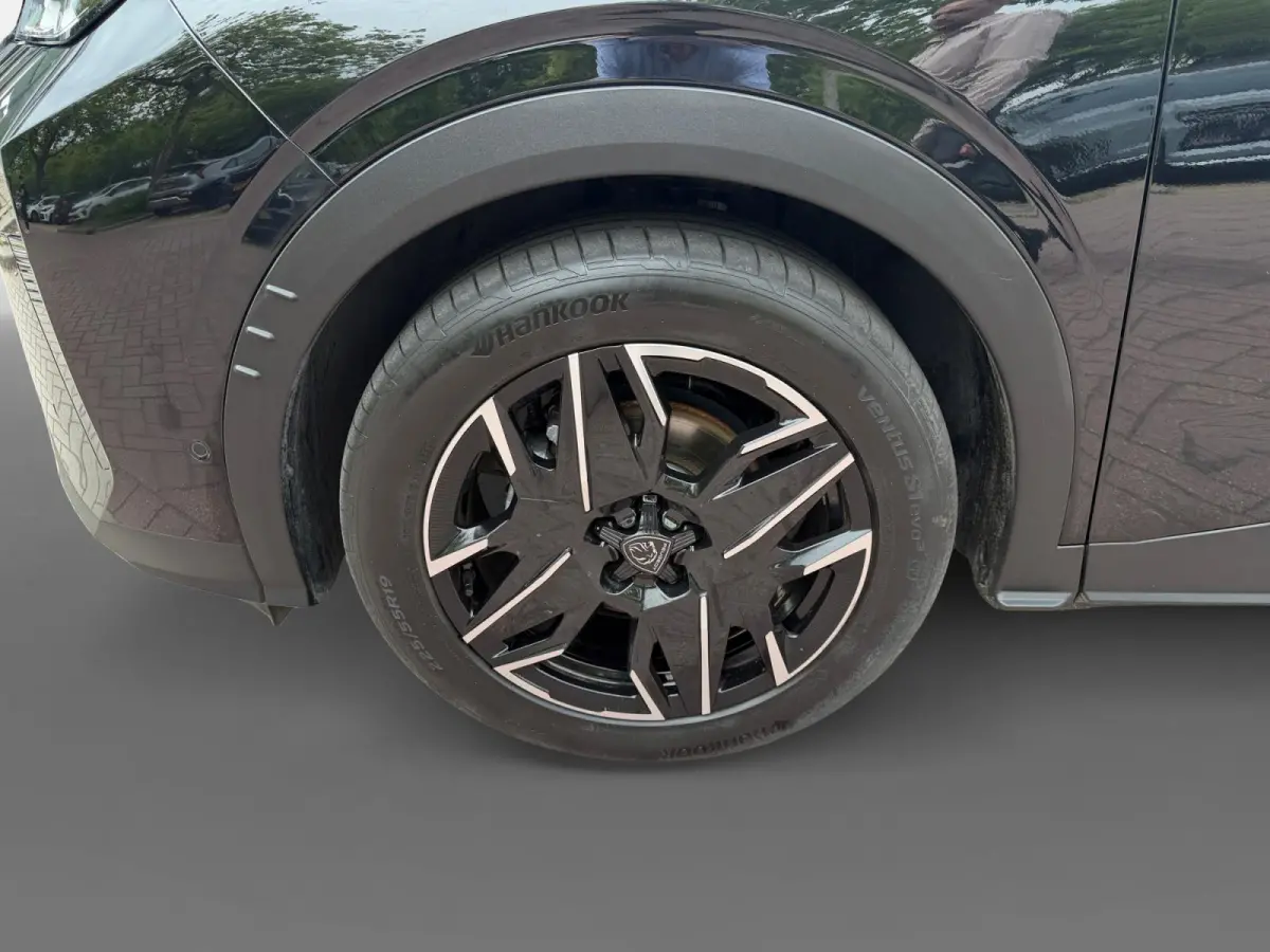 1.2 Hybrid 136 Allure 360 Camera | ACC | Climate control | PDC |