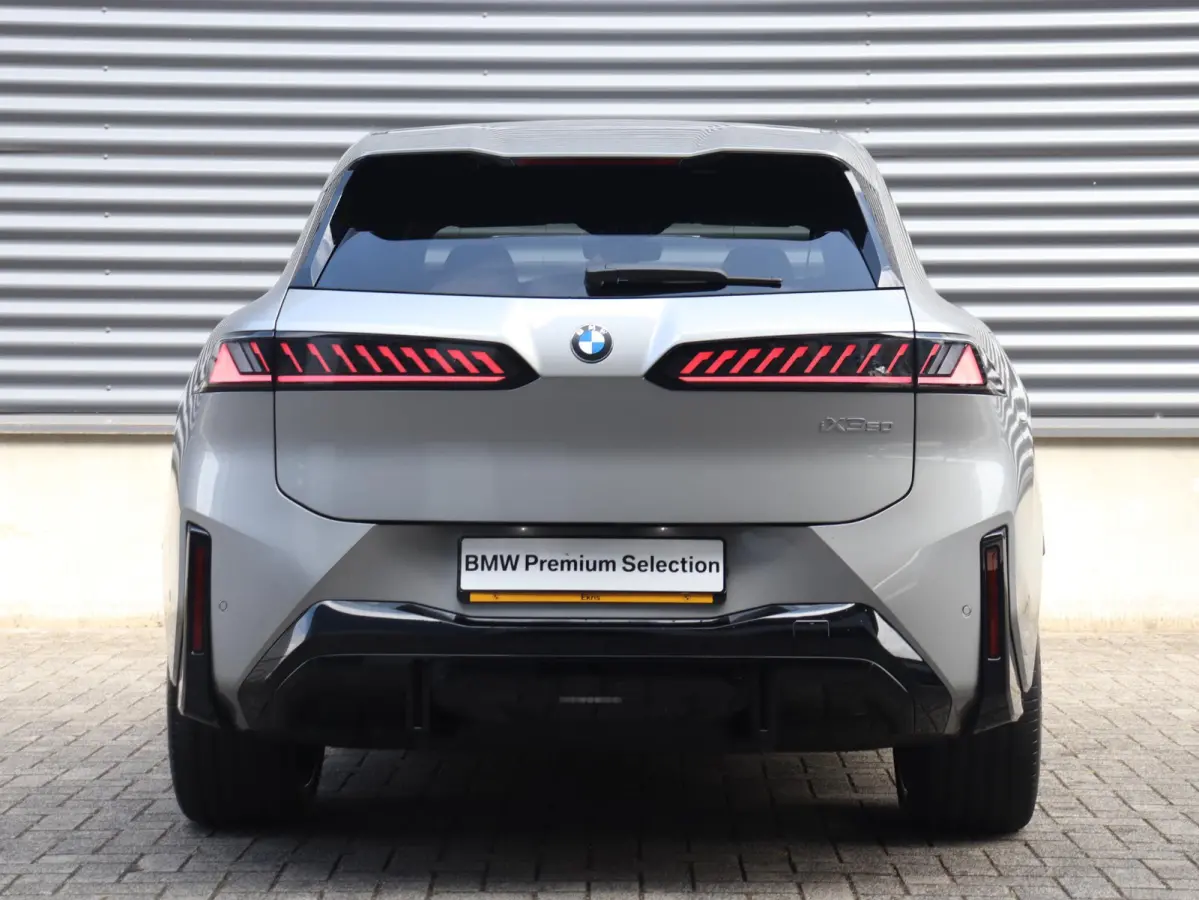 50 xDrive | M Sportpakket Pro | Innovation Pack | Panodak | Driving Assistant Plus | Trekhaak | Head-Up | M Sportstoelen | Harman Kardon | Parking Assistant Plus | SOH 100% | 22'' LMV