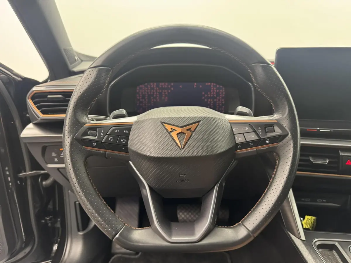 1.4 e-Hybrid 204PK Navigatie-Carplay-Clima-Camera-Adapt.Cr.contr-Lm19''velgen-Stoel/Stuurverwarming-Parkeersensoren-Virtual