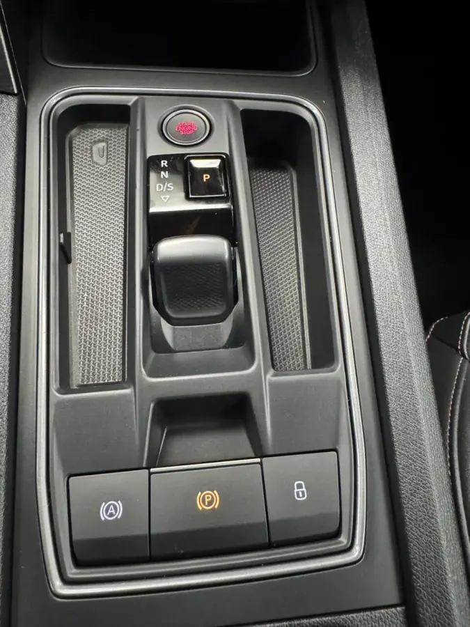1.4 e-Hybrid 204PK Navigatie-Carplay-Clima-Camera-Adapt.Cr.contr-Lm19''velgen-Stoel/Stuurverwarming-Parkeersensoren-Virtual